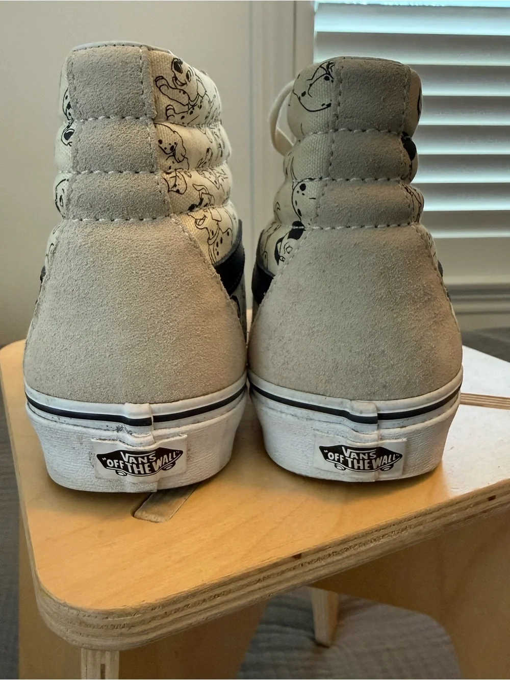 Vans 101 Dalmatians High-Top Skate Shoes - Cream/Black like New